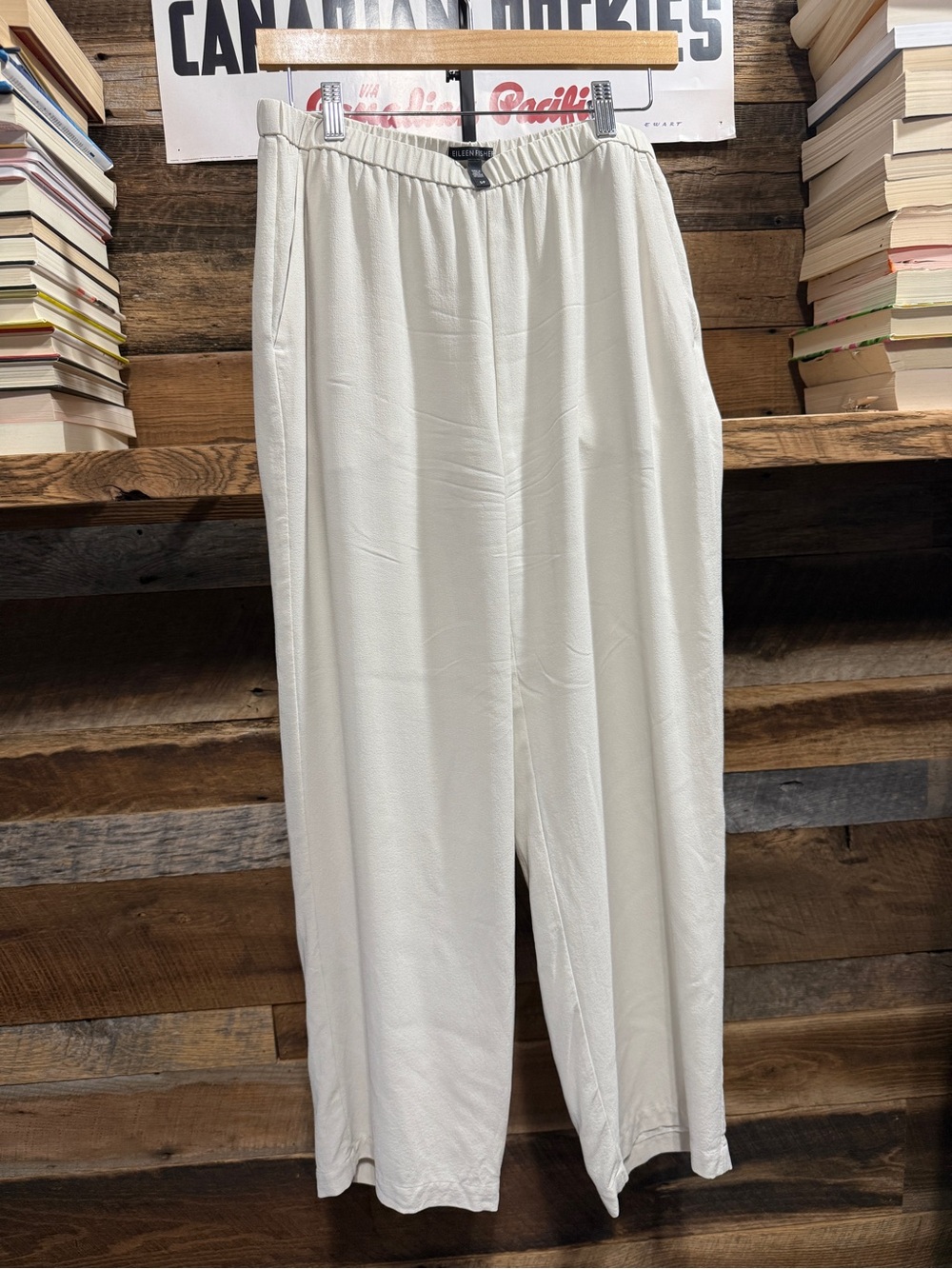 Women’s Wide-Leg Elastic Waist Pants — White
